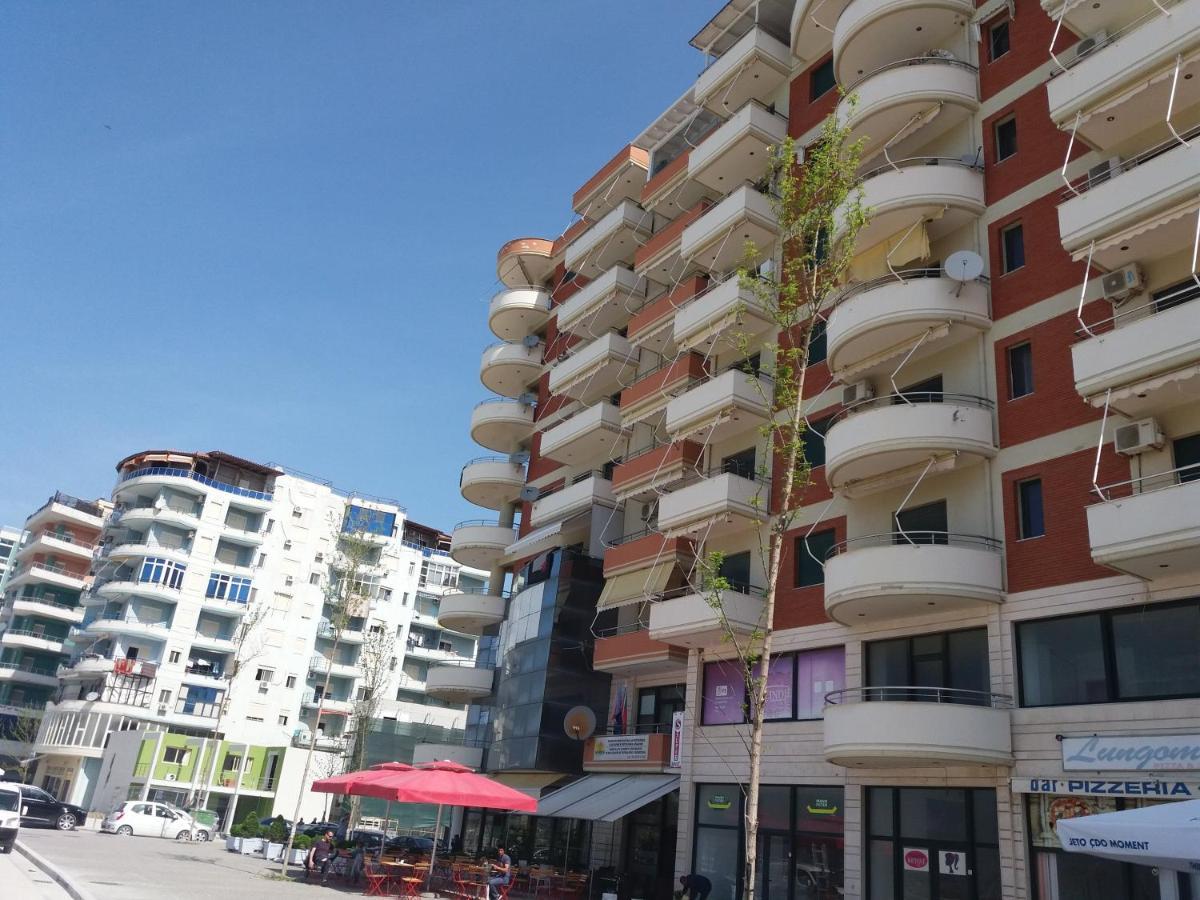 Seaside Apartment Vlorë エクステリア 写真